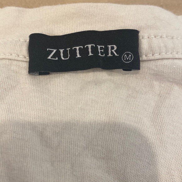 Trendy Distressed Tee Shirt Top Medium - Picture 4 of 4